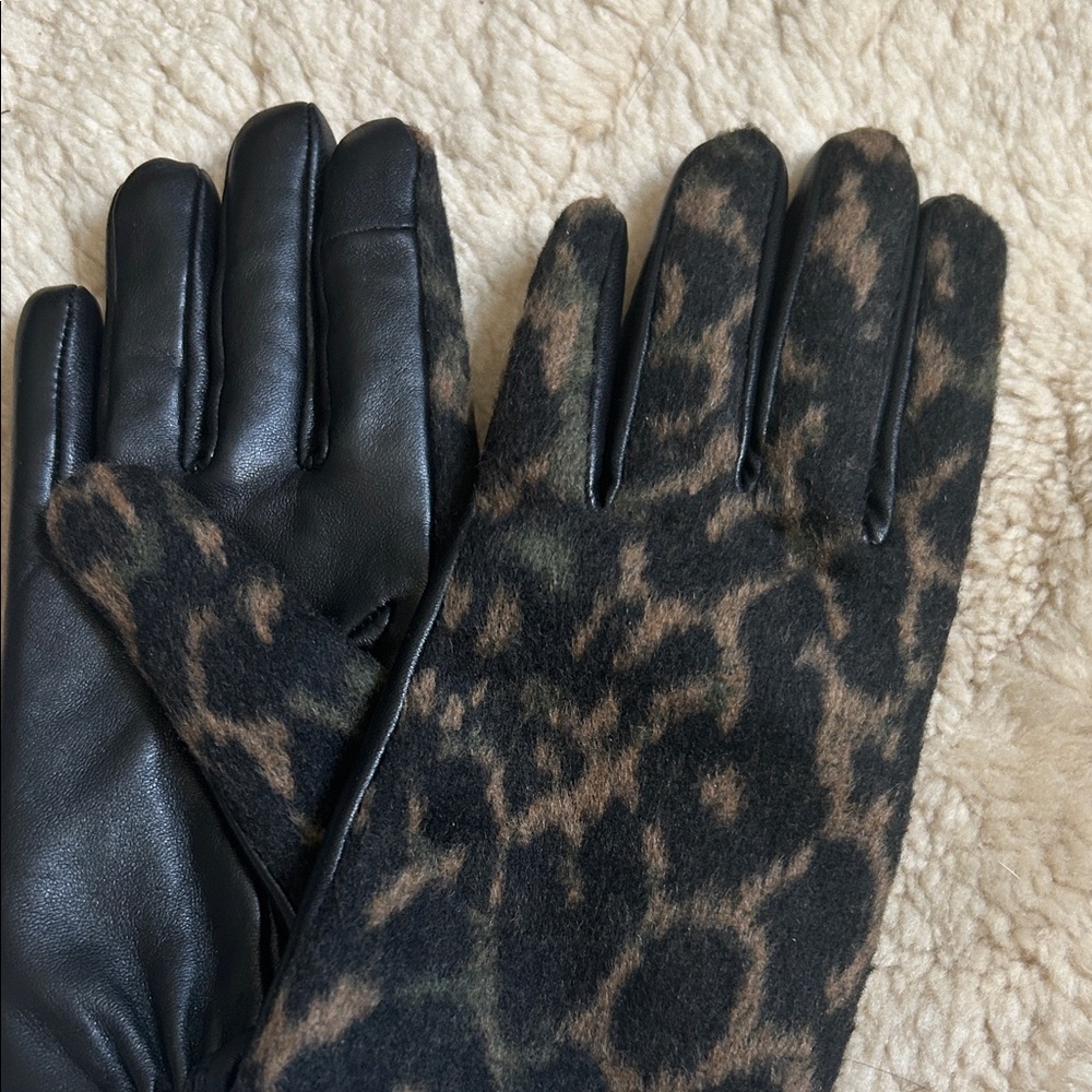 Leopard Patterned Leather Gloves NWT - image 2